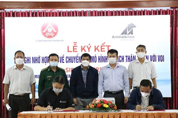 Lễ ký kết Bản ghi nhớ thỏa thuận hợp tác. Ảnh: Tuấn Anh/TTXVN Lễ ký kết Bản ghi nhớ thỏa thuận hợp tác. Ảnh: Tuấn Anh/TTXVN