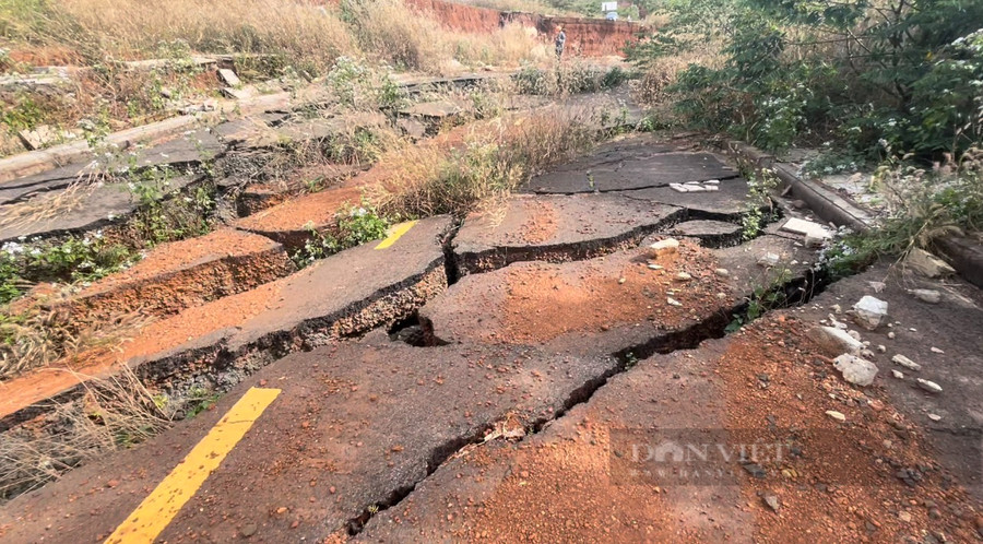 Đến thời điểm này dự án đã 5 lần xảy ra sự cố sụt trượt gây tốn kém hơn 75 tỷ đồng để khắc phục. Ảnh: Ngọc Giàu