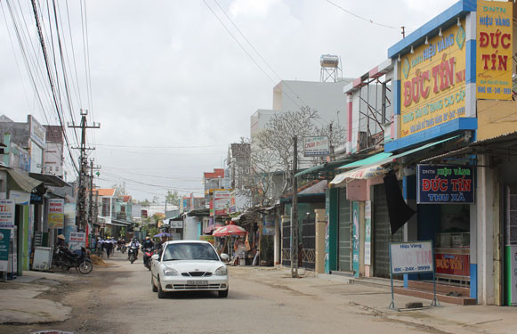 Đường phố ngày nay trên phố xưa Thu Xà