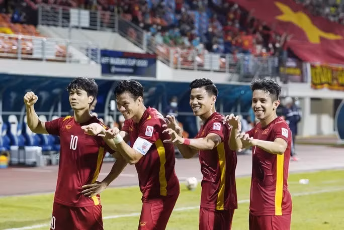 Hai bàn thắng ở AFF Suzuki Cup 2020 giúp Công Phượng trở thành ứng viên cho giải thưởng Quả bóng Vàng Việt Nam năm 2021
