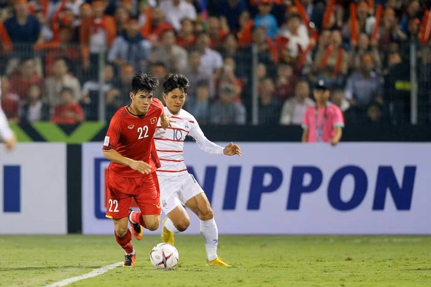 Tiến Linh từng ghi 1 bàn giúp tuyển Việt Nam thắng Campuchia 3-0 tại AFF Cup 2018. Ảnh: AFF