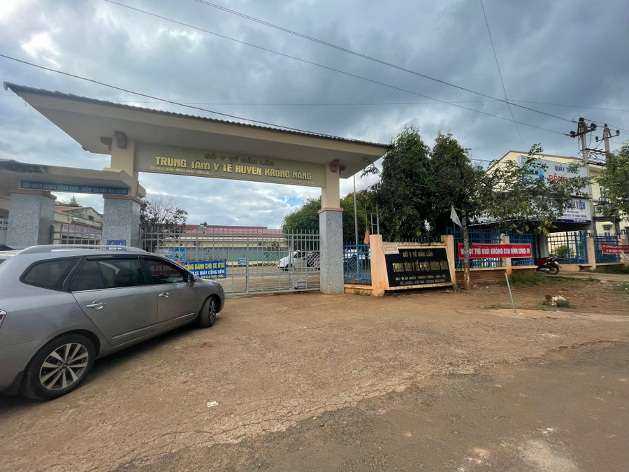 Trung tâm Y tế huyện Krông Năng, nơi xảy ra vụ việc. Ảnh: P.H