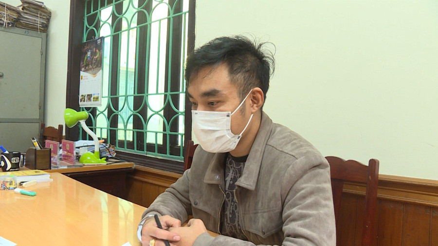 Trần Đắc Lộc tại cơ quan điều tra. Ảnh: Nguyễn Quang