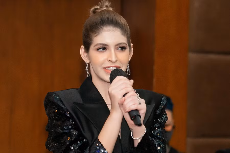 Sau một thời gian yên ắng và gần như không có hoạt động nào nổi bật, người mẫu Andrea bất ngờ trở lại trong một chương trình truyền hình thực tế. Trong buổi họp báo, cô chia sẻ bản thân được Mai Ngô rủ rê và đã chăm chỉ tập boxing để có thể tự tin bước lên sàn đấu. Ảnh: BTC