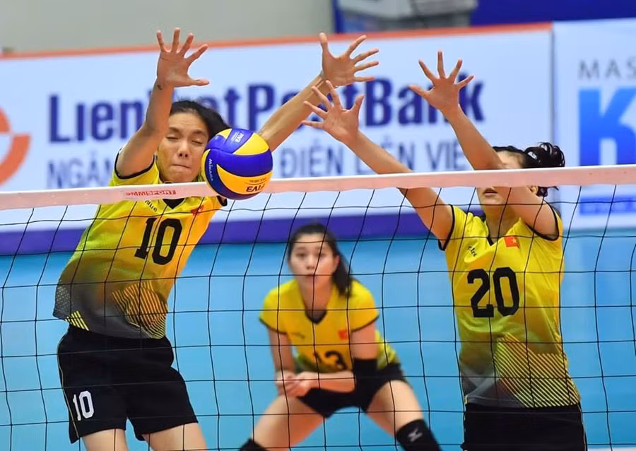 Bích Tuyền (số 10) được đánh giá rất cao. Ảnh: volleyball.vn 