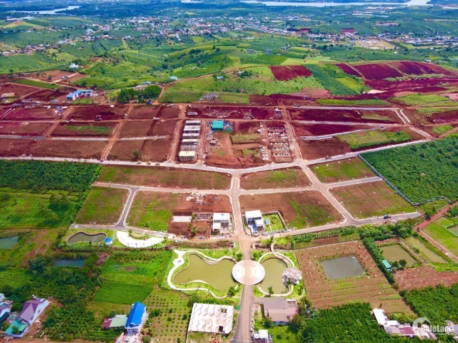 Dự án Sun Valley tại huyện Bảo Lâm vẽ lên viễn cảnh biệt thự nghỉ dưỡng, nhưng toàn bộ diện tích đất tại đây hiện là đất ở nông thôn. Ảnh: CC Dự án Sun Valley tại huyện Bảo Lâm vẽ lên viễn cảnh biệt thự nghỉ dưỡng, nhưng toàn bộ diện tích đất tại đây hiện là đất ở nông thôn. Ảnh: CC