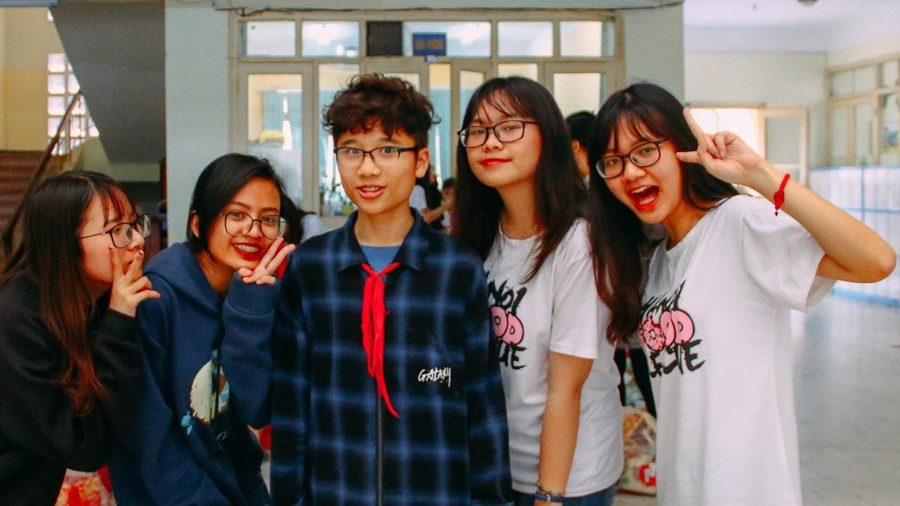 Những bạn trẻ của 