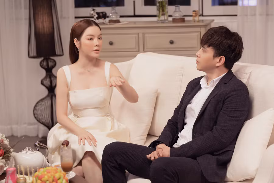 Lý Nhã Kỳ cho biết sau khi thất bại liên tiếp ở nhiều mối tình, cô dần trở nên ‘sợ yêu’. Ảnh: NVCC