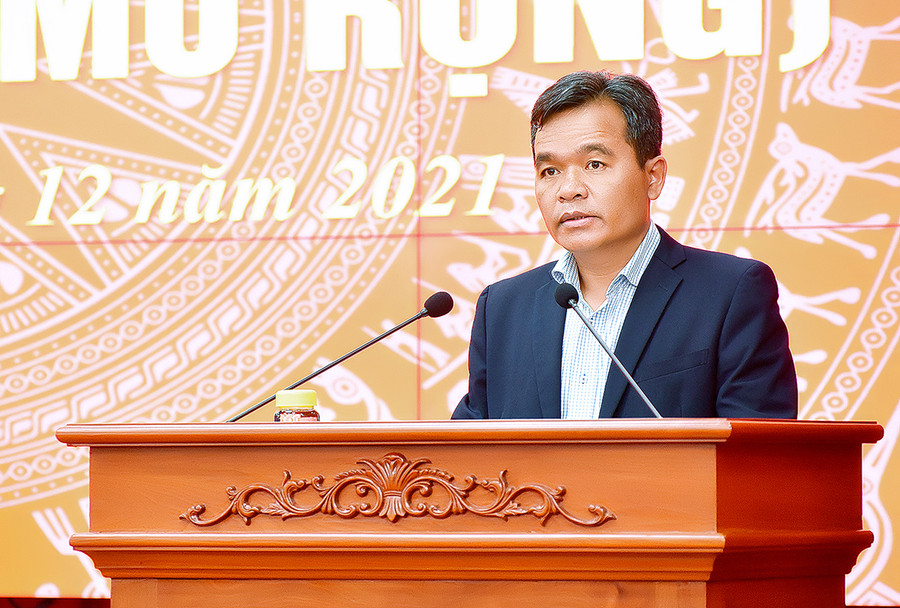 Bí thư Tỉnh ủy Hồ Văn Niên phát biểu tại hội nghị. Ảnh: Đức Thụy