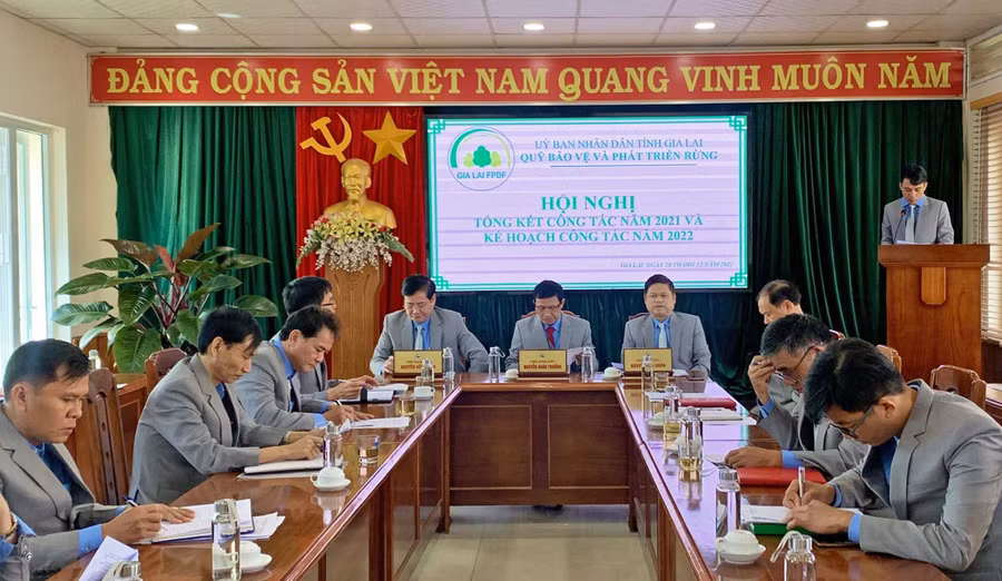 Quang cảnh Hội nghị tổng kết công tác thu chi tiền dịch vụ môi trường rừng năm 2021