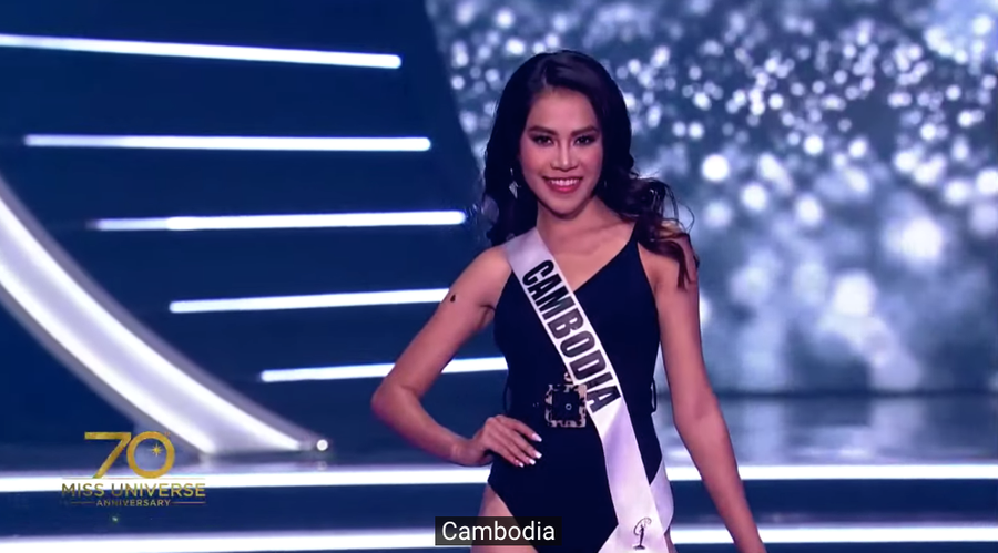 Hoa hậu Campuchia sở hữu chiều cao hạn chế 1,65m. Cô nhận được sự ủng hộ từ quê nhà khi “mang chuông đi đánh xứ người