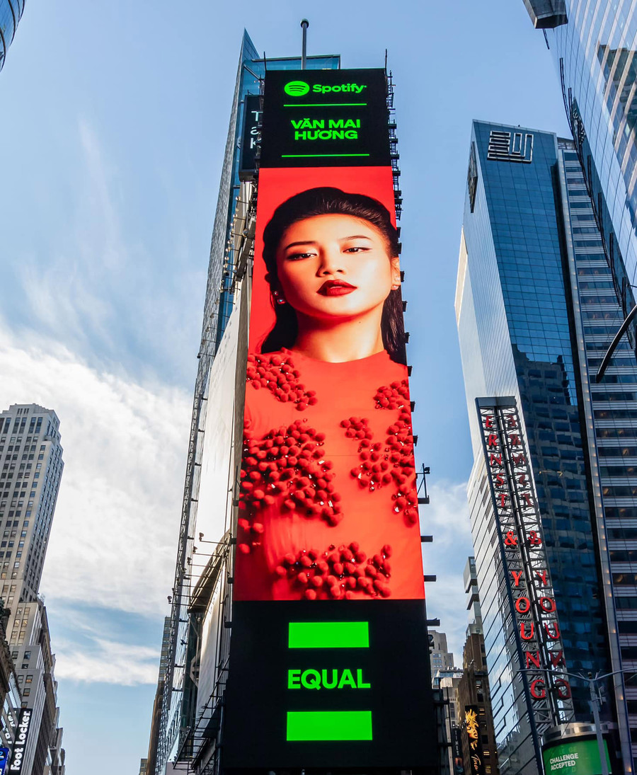 Sau sự kiện đặc biệt này, Văn Mai Hương tiết lộ sẽ tri ân những người đã yêu thương và ủng hộ cô bằng dự án âm nhạc đặc biệt. Ảnh: NVCC