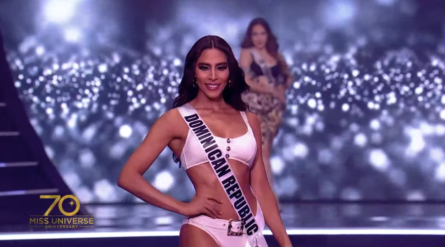 Vẻ nóng bỏng của chân dài đến từ Cộng hòa Dominica. Ảnh: Chụp màn hình