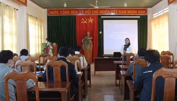 Quang cảnh lớp bồi dưỡng. Ảnh: Hà Phương