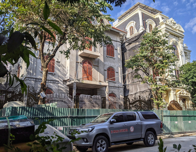  Biệt thự số 09 lô B (khu biệt thự 5,2 ha, phường Yên Hòa, quận Cầu Giấy, Hà Nội)