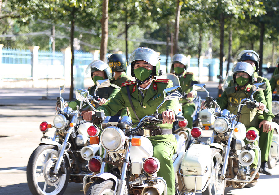  Lực lượng Công an ra quân tấn công trấn áp tội phạm, bảo đảm ANTT dịp Tết Nguyên đán 2022. Ảnh: T.T