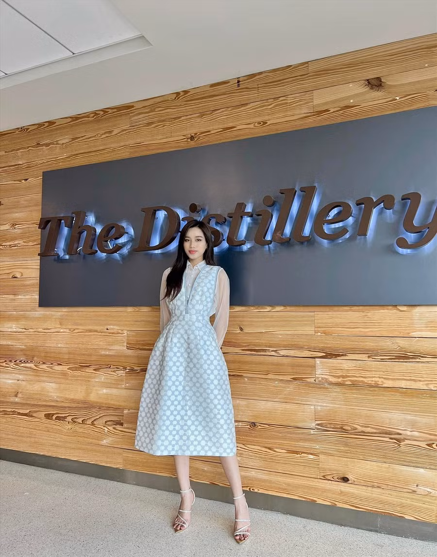 Trước đó, Đỗ Thị Hà chia sẻ cô từng tiếp xúc rất gần và rất nhiều với các thí sinh Miss World 2021 mắc COVID-19. Tuy nhiên, kết quả xét nghiệm của người đẹp đã cho kết quả âm tính. Ảnh: NVCC.