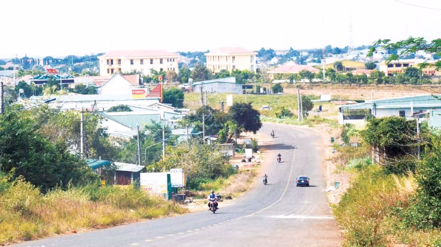 Một góc thị trấn Chư Prông. Ảnh: Vĩnh Hoàng