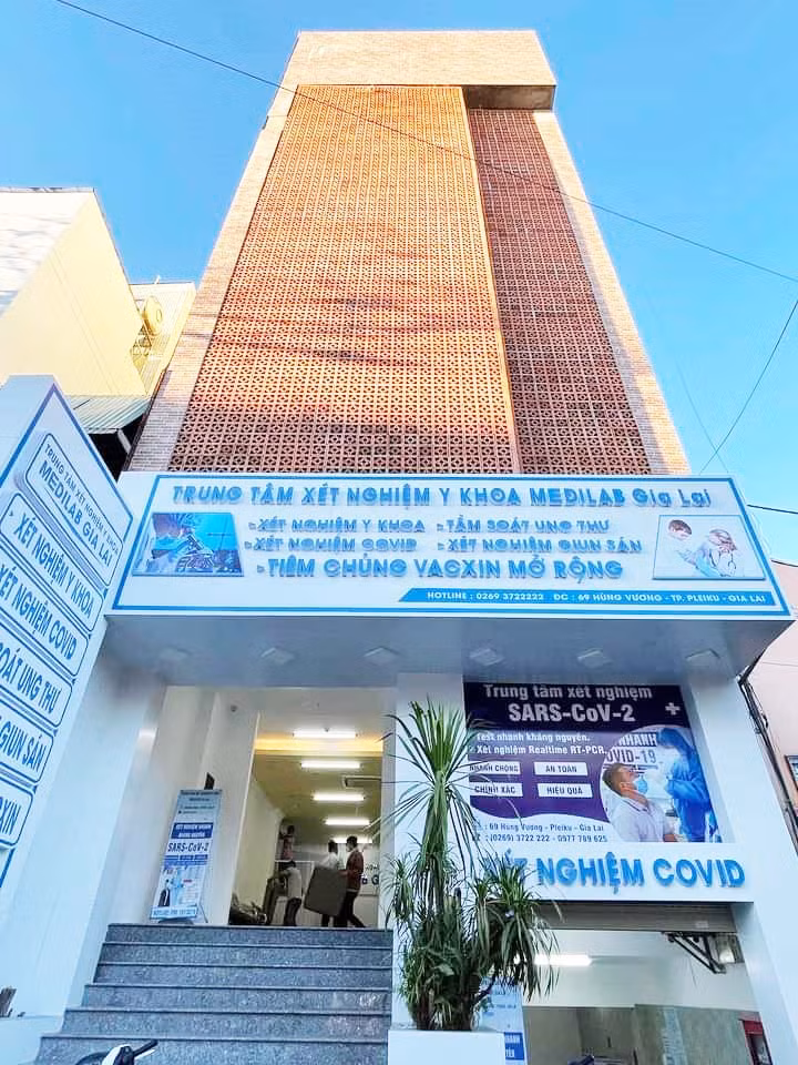 Trụ sở Trung tâm tiêm chủng Medilab Gia Lai. Ảnh: Thiên Đăng