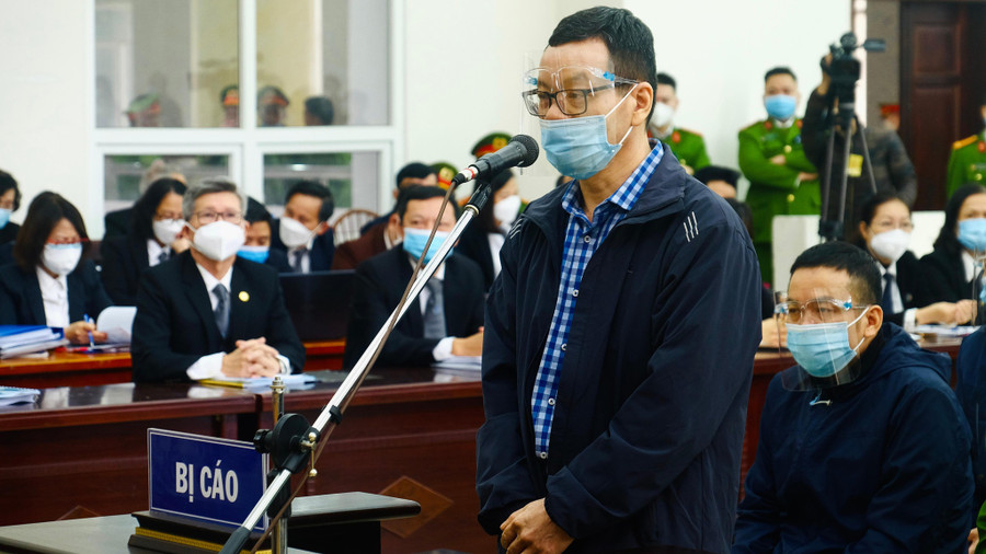 Bị cáo Nguyễn Mạnh Hùng. Ảnh: Anh Hùng Bị cáo Nguyễn Mạnh Hùng. Ảnh: Anh Hùng