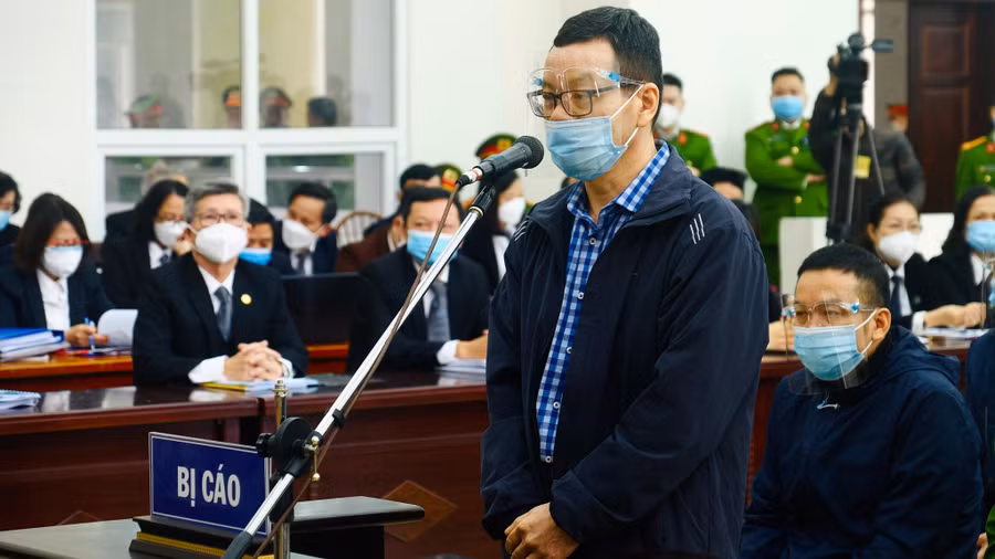 Bị cáo Nguyễn Mạnh Hùng. Ảnh: Anh Hùng