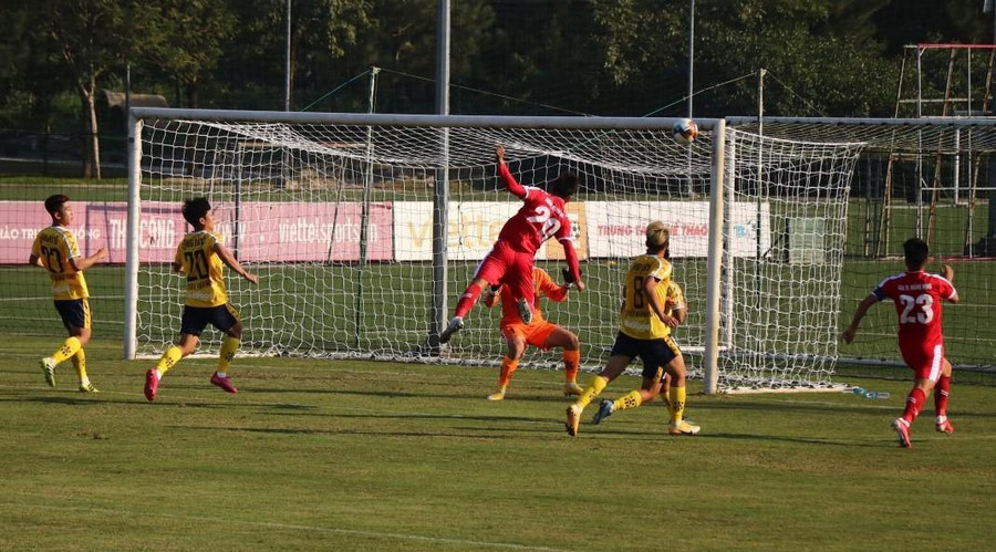 Bàn thắng của Nhâm Mạnh Dũng không cứu được U.21 Viettel - Ảnh: BTC Bàn thắng của Nhâm Mạnh Dũng không cứu được U.21 Viettel - Ảnh: BTC