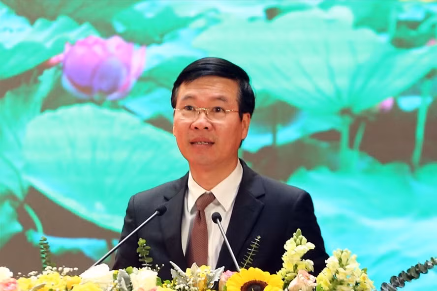 Uỷ viên Bộ Chính trị, Thường trực Ban Bí thư Võ Văn Thưởng vừa ký ban hành Chỉ thị của Ban Bí thư về việc tổ chức Tết Nhâm Dần năm 2022. Ảnh T.Vương