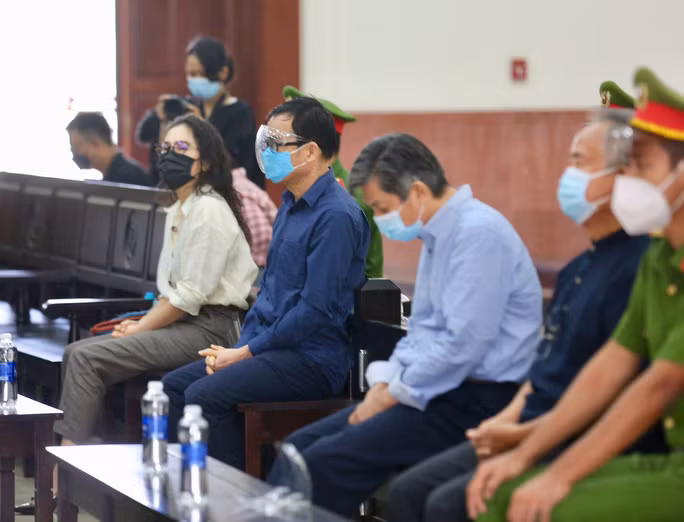 Các bị cáo trong vụ án