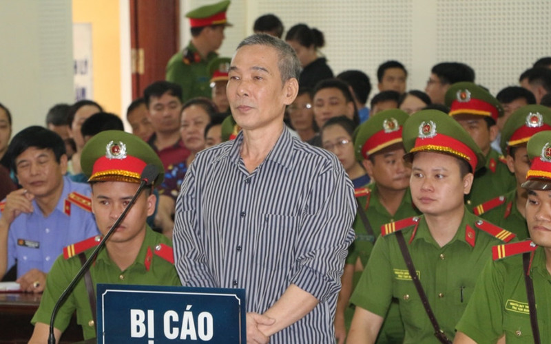  Ngày 16/8/2008, Tòa án tỉnh Nghệ An mở phiên tòa xét xử bị cáo Lê Ðình Lượng. 