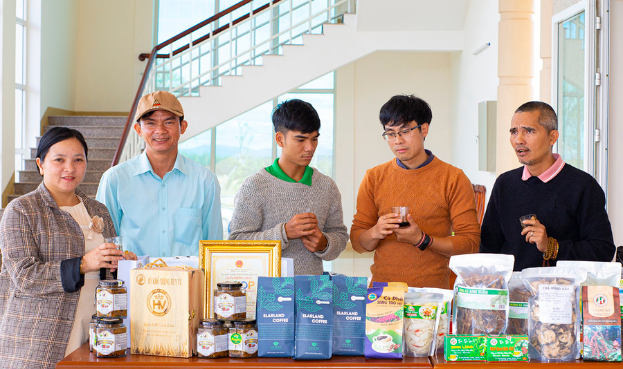 Huyện Đak Đoa hiện có 19 sản phẩm đạt OCOP cấp tỉnh, góp phần nâng cao giá trị sản xuất. Ảnh Phan Lài.jpg