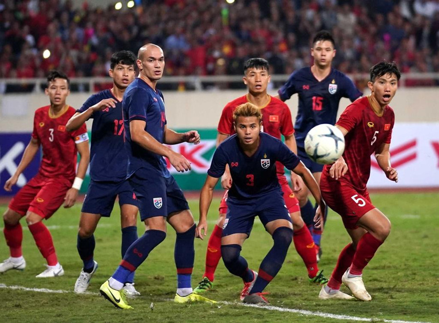 Việt Nam và Thái Lan gặp nhau tại vòng loại thứ 2 World Cup 2022 ở sân Mỹ Đình. Ảnh: Độc Lập