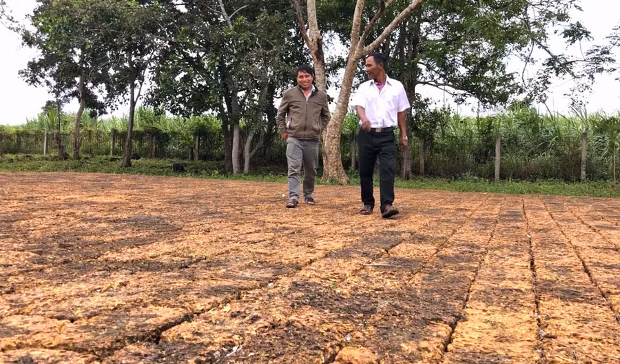 Nền nhà ông Nhạc thuộc Quần thể di tích lịch sử Tây Sơn Thượng đạo đã được tôn tạo bằng đá ong. Ảnh: Ngọc Minh