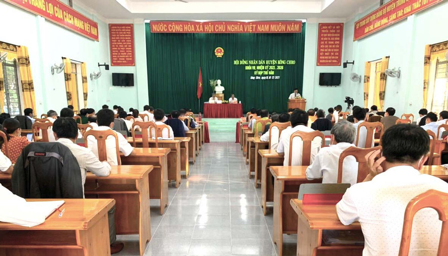 Quang cảnh kỳ họp. Ảnh: Thúy Ngọ