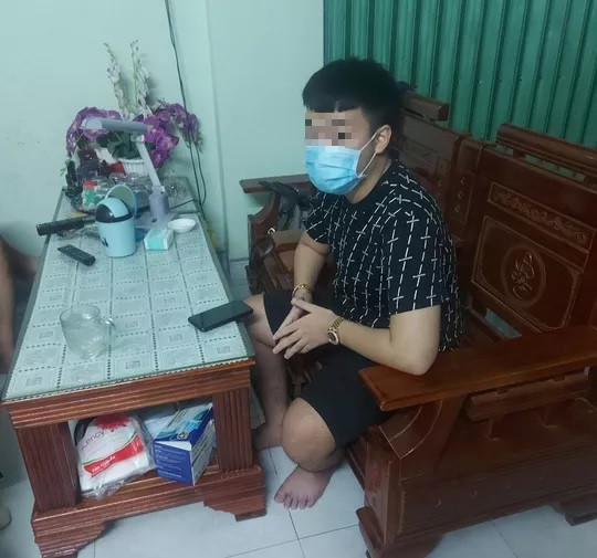 N.H.A trong một lần đến nhà mẹ P.L.K.N ở TP Quy Nhơn để đòi tiên cho vay với lãi suất 