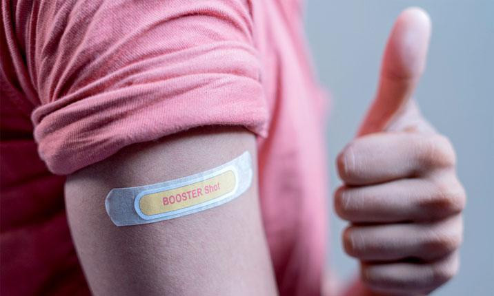Liều vắc xin thứ ba có thể có lợi. Ảnh: Shutterstock