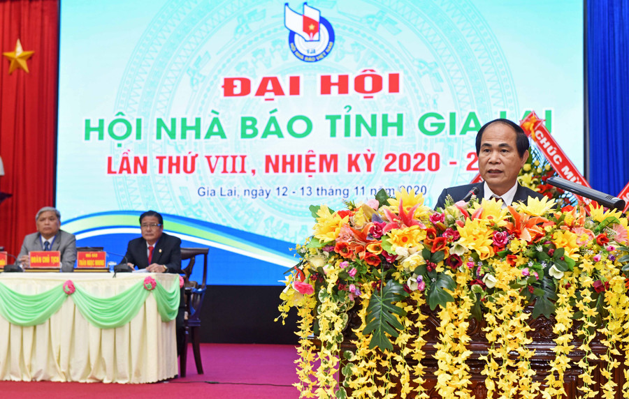 Đồng chí Võ Ngọc Thành-Phó Bí thư Tỉnh ủy, Chủ tịch UBND tỉnh đã có bài phát biểu
