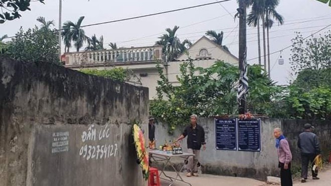 Gia đình lo hậu sự cho thượng úy Minh Gia đình lo hậu sự cho thượng úy Minh