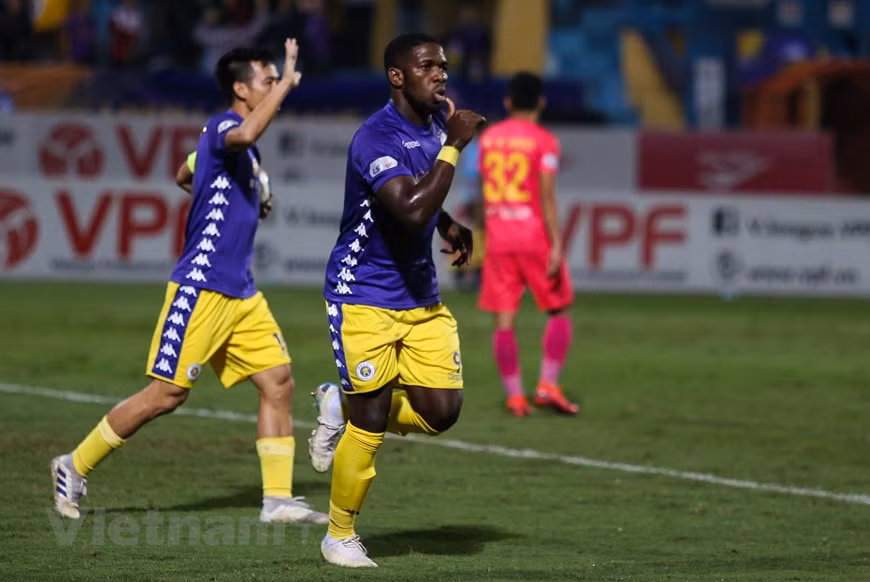 Ở vòng đấu cuối cùng, Hà Nội FC phải thắng Than Quảng Ninh và chờ đợi Viettel không thắng Sài Gòn để giành ngôi vô địch. (Ảnh: Hiển Nguyễn/Vietnam+)