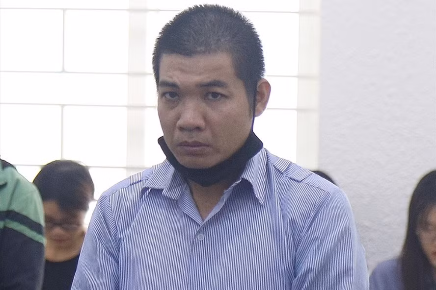  Đinh Hoàng Giang phải nhận mức án tử hình vì truy sát tình địch trong cơn ghen tuông. Ảnh: V.Dũng.