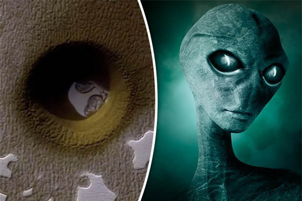 Theo tỷ phúTyler Glockner, người ngoài hành tinh đang trú ẩn trong một hố khổng lồ trên sao Hỏa.