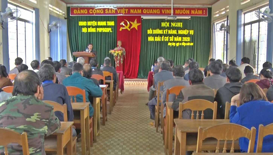 Quang cảnh hội nghị. Ảnh: Hà Phương