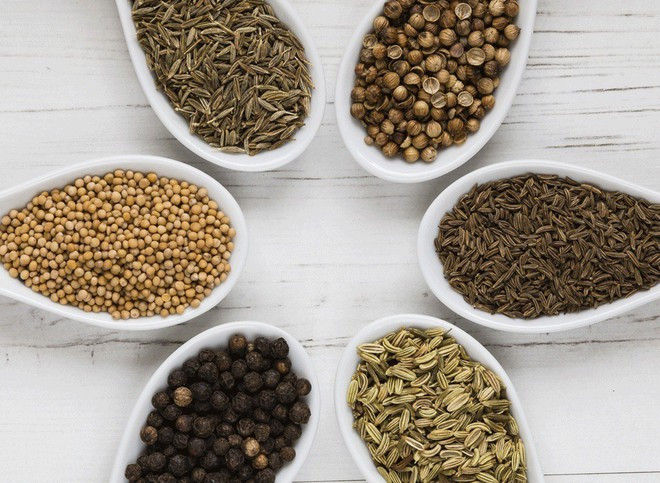 Các nhà khoa học khuyên nên ăn các loại hạt vì chúng rất tốt cho sức khỏe. SHUTTERSTOCK