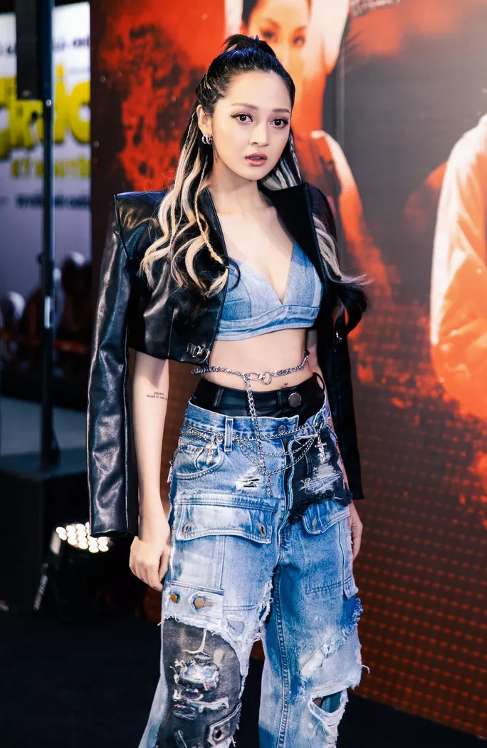 Bảo Anh cực ngầu