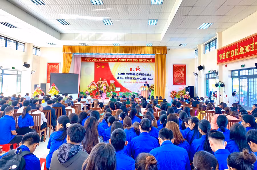 Quang cảnh buổi lễ. Ảnh: Mộc Trà