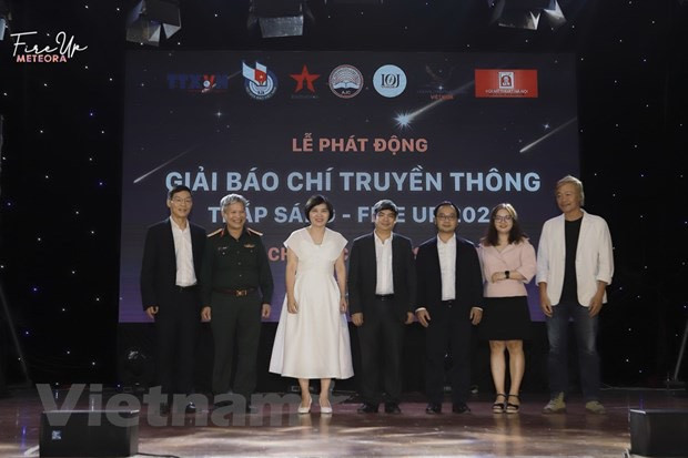 Lễ phát động Giải Báo chí-Truyền thông “Thắp sáng (Fire up) 2020”. Lễ phát