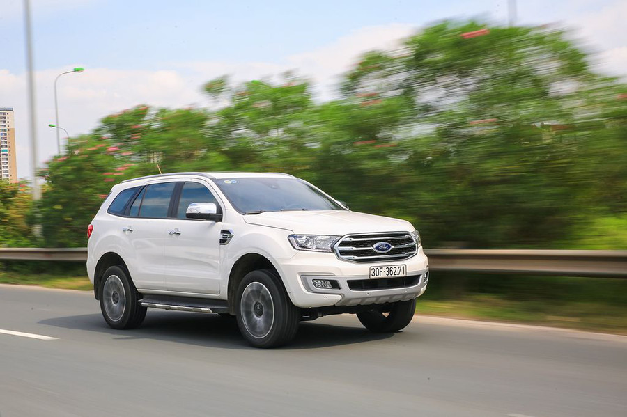 Ford Everest 2019 được cho là chiếc xe thông minh và tiện nghi hơn trong phân khúc SUV 7 chỗ.