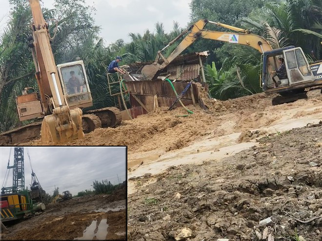 Bùn, đất thải công trình được mang đi sàng lọc lấy cát, gây ô nhiễm nghiêm trọng ẢNH: MÃ PHONG