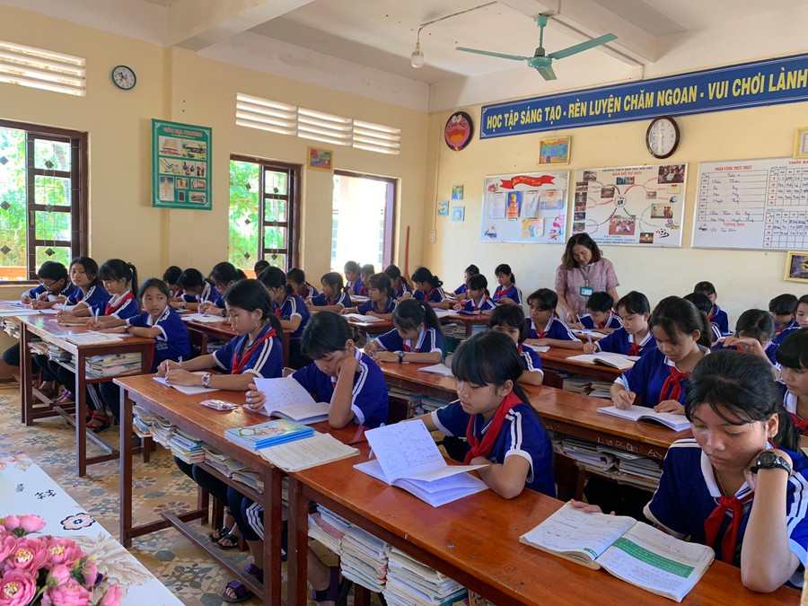 Giáo dục kỹ năng sống giúp các em tạo được tính tự giác trong sinh hoạt và học tập, góp phần nâng cao chất lượng dạy học