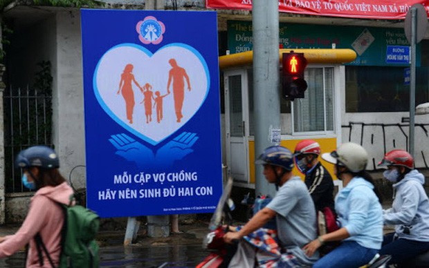 Thông điệp mới của ngành dân số khuyến khích “Mỗi cặp vợ chồng hãy sinh đủ 2 con