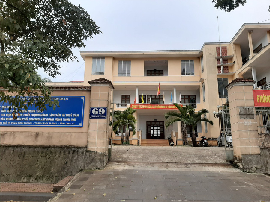 Sai phạm tại Chi cục Quản lý chất lượng nông lâm sản và thủy sản tỉnh Gia Lai được Cơ quan CSĐT làm rõ. Sai phạm tại Chi cục Quản lý chất lượng nông lâm sản và thủy sản tỉnh Gia Lai được Cơ quan CSĐT làm rõ.